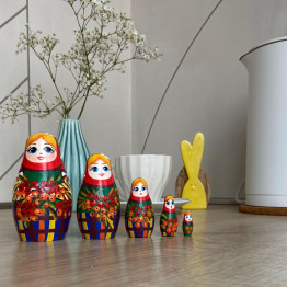 Russian Doll with Rowan Branches Set of 5 pcs