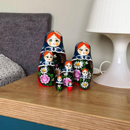 Nesting Dolls in Sarafan Dress with Dahlias and Daisies Flowers Set of 7 pcs