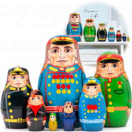 Soldiers of the Great Victory Russian Nesting Dolls Set 7 Pcs 